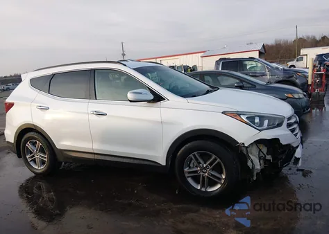 2017 Hyundai Santa Fe Sport 2.4L z USA, uszkodzony, nr VIN 5NMZU3LB9HH008121